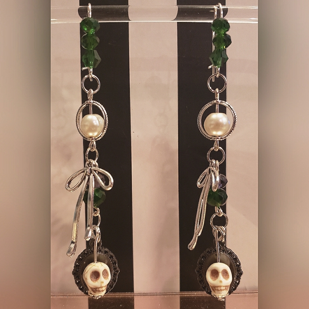Handmade Cute Dangle Earrings With Howlite Skull Beads & Bow Charms